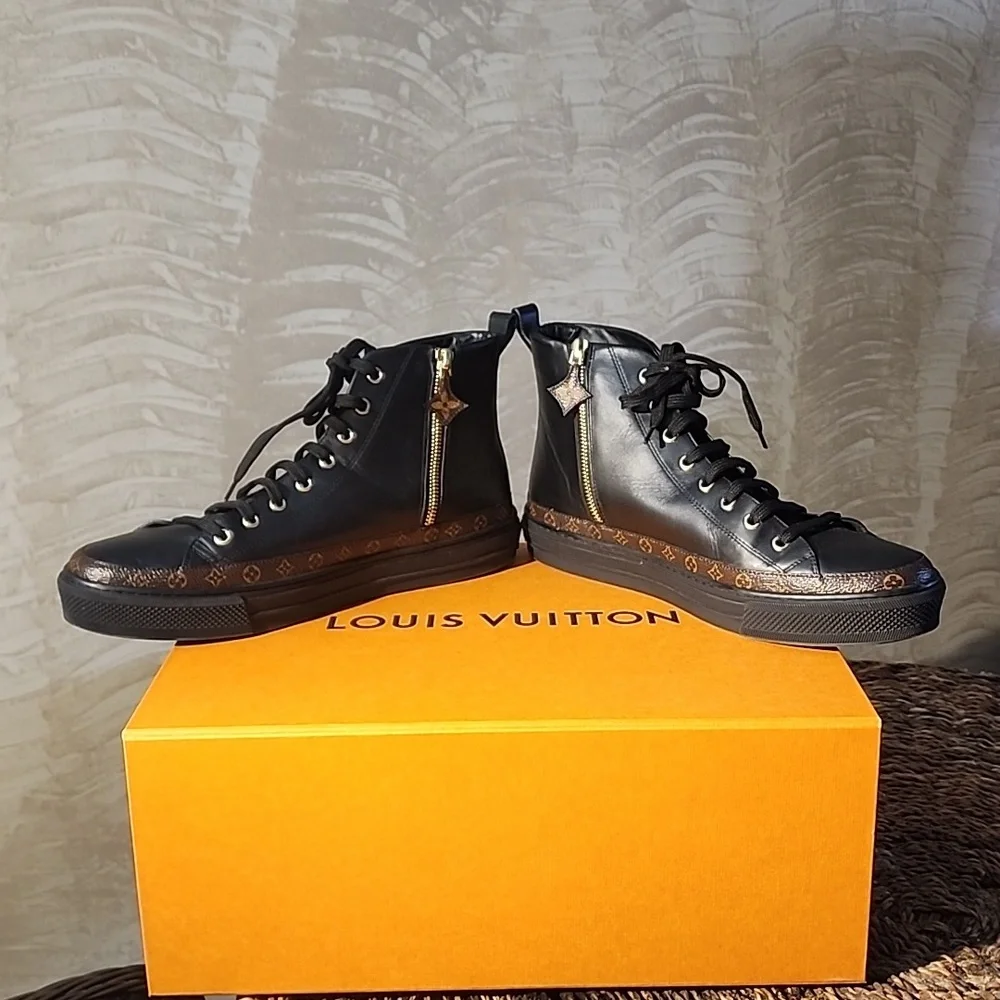 Louis Vuitton high top fashion tennis shoe. Authentic - Picture 8 of 16